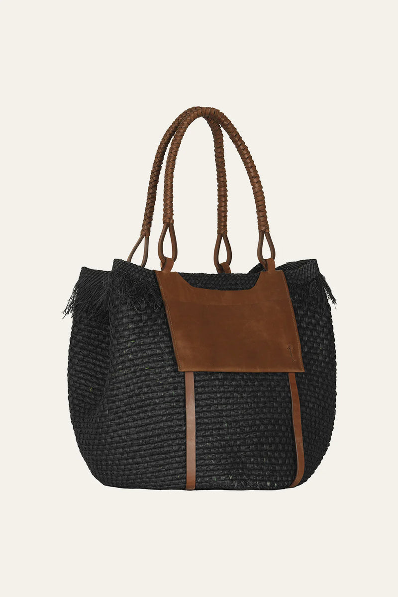 Telling Stories Beach Bag In Black-Cacao