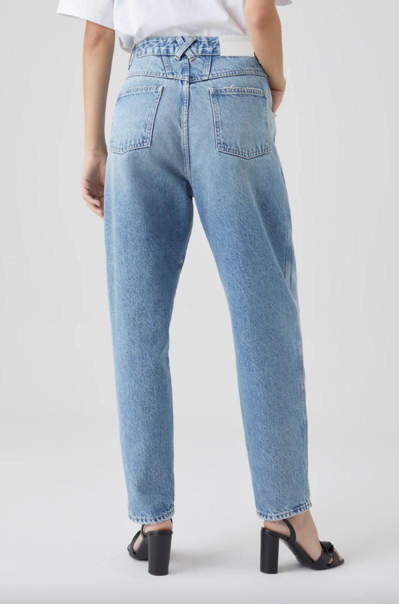 Pearl Jeans Relaxed Fit Mid + Dark Blue